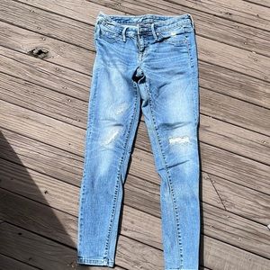 Mossimo denim mid-rise jeggings.